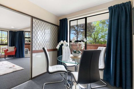 Photo of property in 1/37 Karnak Crescent, Russley, Christchurch, 8042