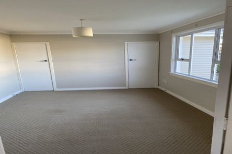 Photo of property in 63 Wallath Road, Westown, New Plymouth, 4310