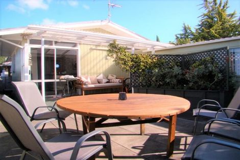 Photo of property in 2/132 Church Street, Onehunga, Auckland, 1061