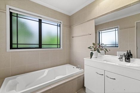 Photo of property in 58 Palmbrook Avenue, Havelock North, 4130