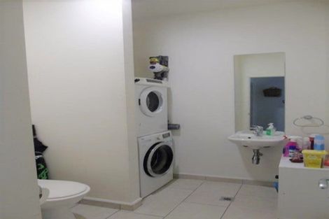 Photo of property in Stadium Garden Flats, 509/107 Thorndon Quay, Pipitea, Wellington, 6011