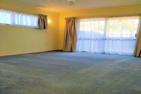 Photo of property in 164 Fairway Drive, Te Kamo, Kamo, 0112