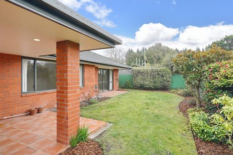 Photo of property in 2/371 Withells Road, Avonhead, Christchurch, 8042