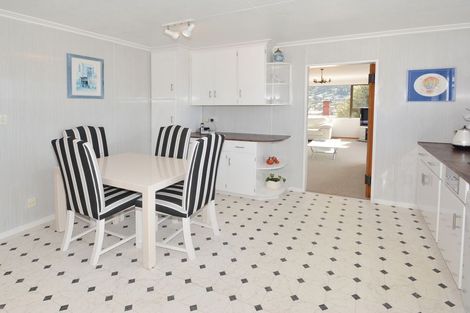Photo of property in 29 Easther Crescent, Kew, Dunedin, 9012
