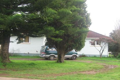 Photo of property in 17 Calvert Street, Papakura, 2110