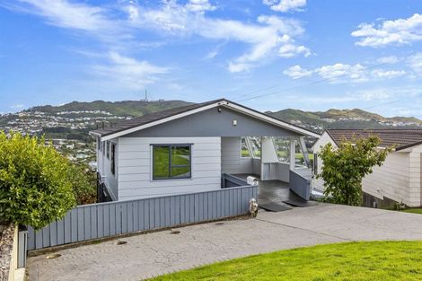 Photo of property in 60 Chesterton Street, Johnsonville, Wellington, 6037