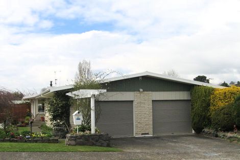 Photo of property in 22 Meadowland Street, Matua, Tauranga, 3110