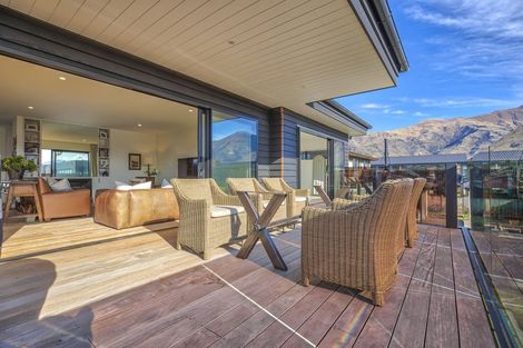 Photo of property in 6 Primary Lane, Wanaka, 9305