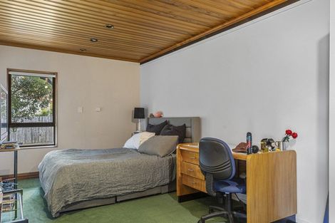 Photo of property in 5 Siska Place, Upper Riccarton, Christchurch, 8041