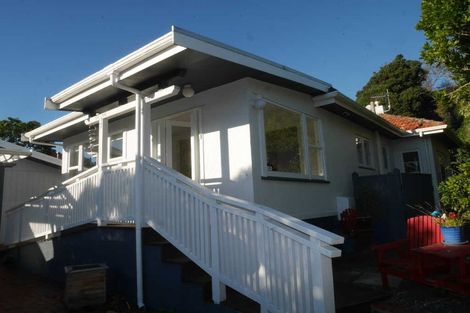 Photo of property in 179 Raumati Road, Raumati Beach, Paraparaumu, 5032