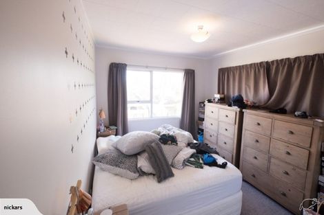 Photo of property in 15 Devonshire Road, Unsworth Heights, Auckland, 0632