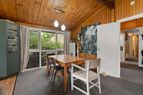Photo of property in 417 Avonhead Road, Avonhead, Christchurch, 8042