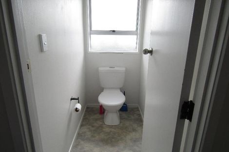 Photo of property in 2/4 Kereru Street, Two Mile Bay, Taupo, 3330