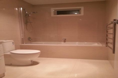 Photo of property in 18 Keats Place, Blockhouse Bay, Auckland, 0600