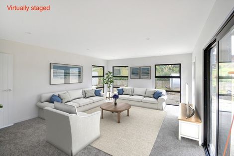 Photo of property in 9 Okahau Terrace, Warrington, 9471