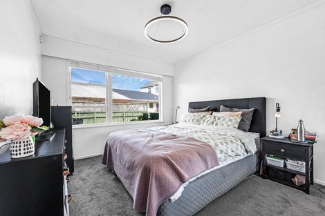 Photo of property in 1/14 Stanniland Street, Sunnyhills, Auckland, 2010