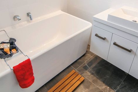 Photo of property in 258 Clifton Road, Whitford, 2571