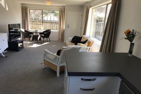 Photo of property in 1/41 Parkvale Road, Karori, Wellington, 6012