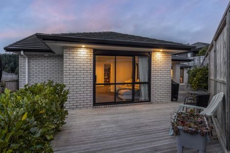 Photo of property in 14 Schooner Drive, Whitby, Porirua, 5024