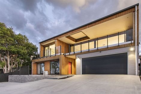 Photo of property in 137 West Hoe Heights, Orewa, 0931