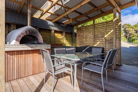 Photo of property in 43 Olsen Avenue, Mangawhai Heads, Mangawhai, 0505
