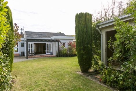 Photo of property in 14 Anderson Road, Taradale, Napier, 4112