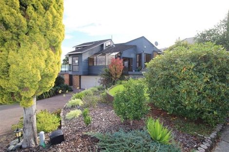 Photo of property in 7 Constable Lane, West Harbour, Auckland, 0618