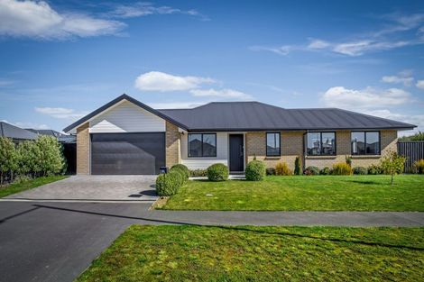 Photo of property in 2 Broadway Parade, Rolleston, 7615