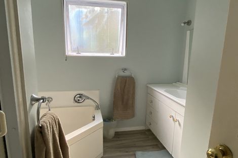 Photo of property in 59 Waitakere Road, Waitakere, Auckland, 0816