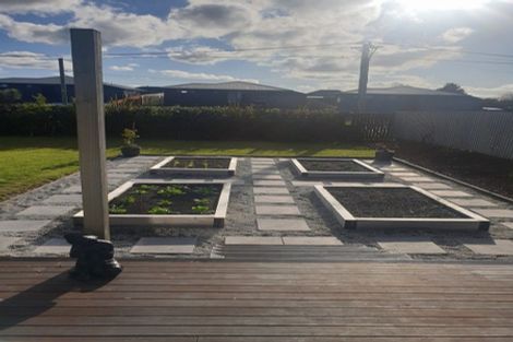 Photo of property in 104 Rowses Road, Aranui, Christchurch, 8061