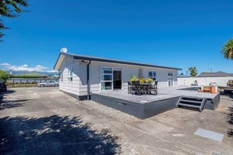 Photo of property in 14a Sussex Street, Levin, 5510