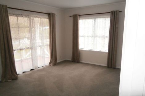 Photo of property in 54 Oaktree Avenue, Browns Bay, Auckland, 0630