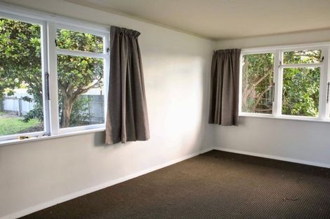 Photo of property in 11 Lister Crescent, Maraenui, Napier, 4110