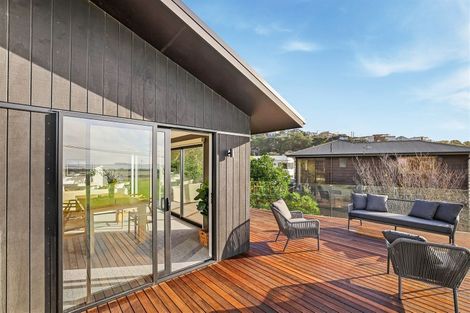 Photo of property in 50 Mccormacks Bay Road, Mount Pleasant, Christchurch, 8081