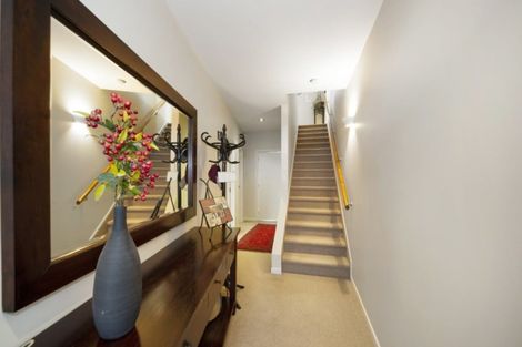 Photo of property in 24d Jellicoe Drive, Hamilton East, Hamilton, 3216