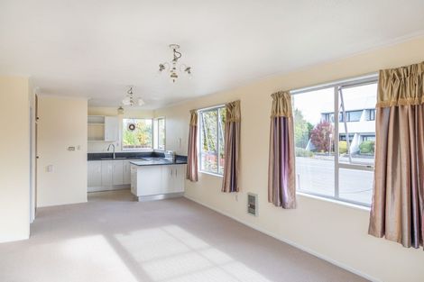 Photo of property in 1/104 Picton Avenue, Riccarton, Christchurch, 8011