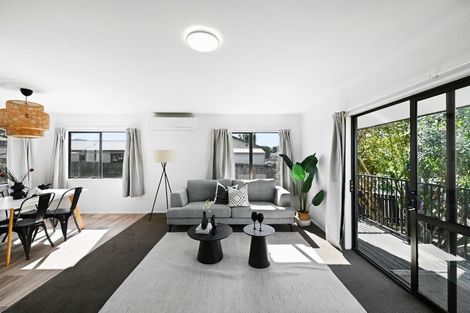 Photo of property in 12 Lloyd Drive, Nawton, Hamilton, 3200