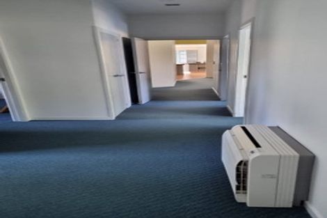 Photo of property in 87a Joseph Banks Drive, Whitby, Porirua, 5024