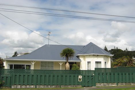 Photo of property in 58 Pendarves Street, New Plymouth, 4310