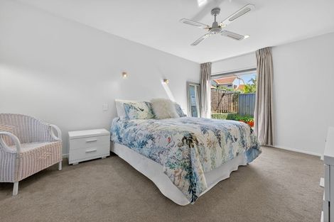 Photo of property in 1/6 Fenwick Avenue, Milford, Auckland, 0620