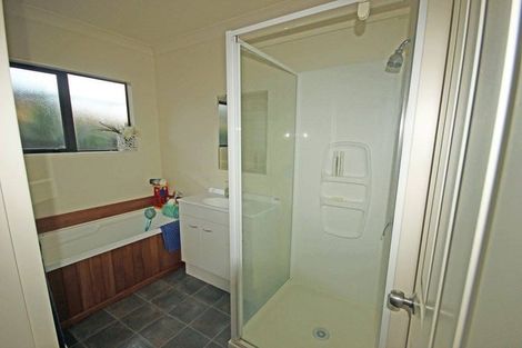 Photo of property in 115 Mandel Mews, Waiwhetu, Lower Hutt, 5010