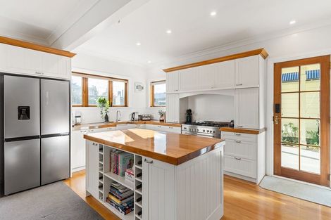 Photo of property in 25 Main Street, Greytown, 5712