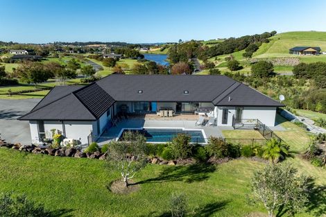 Photo of property in 53 Robert Hastie Drive, Mangawhai, 0573