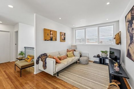 Photo of property in 1/31 Sanders Avenue, Takapuna, Auckland, 0622