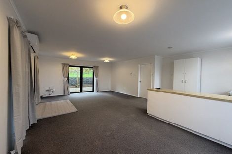 Photo of property in 5 Westra View, Tawa, Wellington, 5028