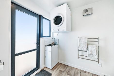 Photo of property in 18 Matlock Street, Woolston, Christchurch, 8062