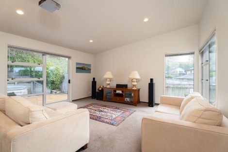 Photo of property in 16 Neston Grove, Churton Park, Wellington, 6037