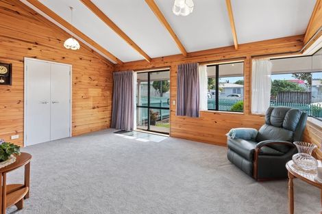 Photo of property in 3 Griffin Street, Te Kamo, Whangarei, 0112