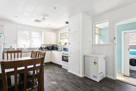 Photo of property in 238 Lytton Road, Elgin, Gisborne, 4010