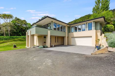 Photo of property in 39b Kakariki Grove, Waikanae, 5036